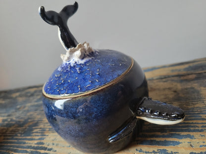 Blue Whale Jar with Splash